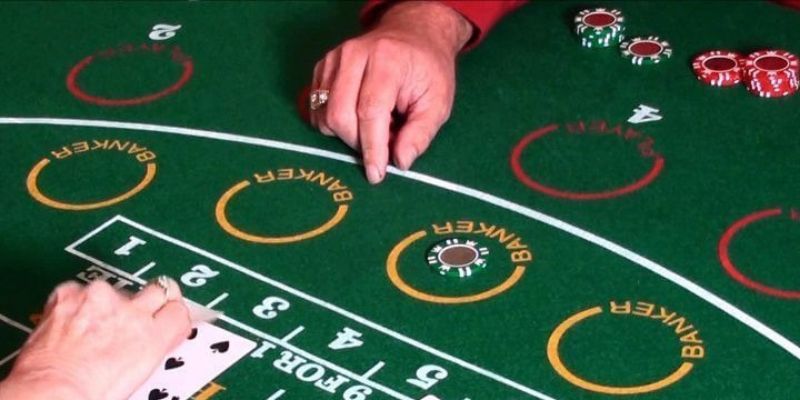 Cách cược Baccarat tương tự bài cào 3 lá